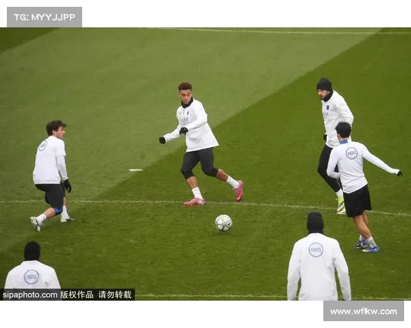 巴黎圣日耳曼与马赛激战回顾 法甲巅峰对决的震撼瞬间